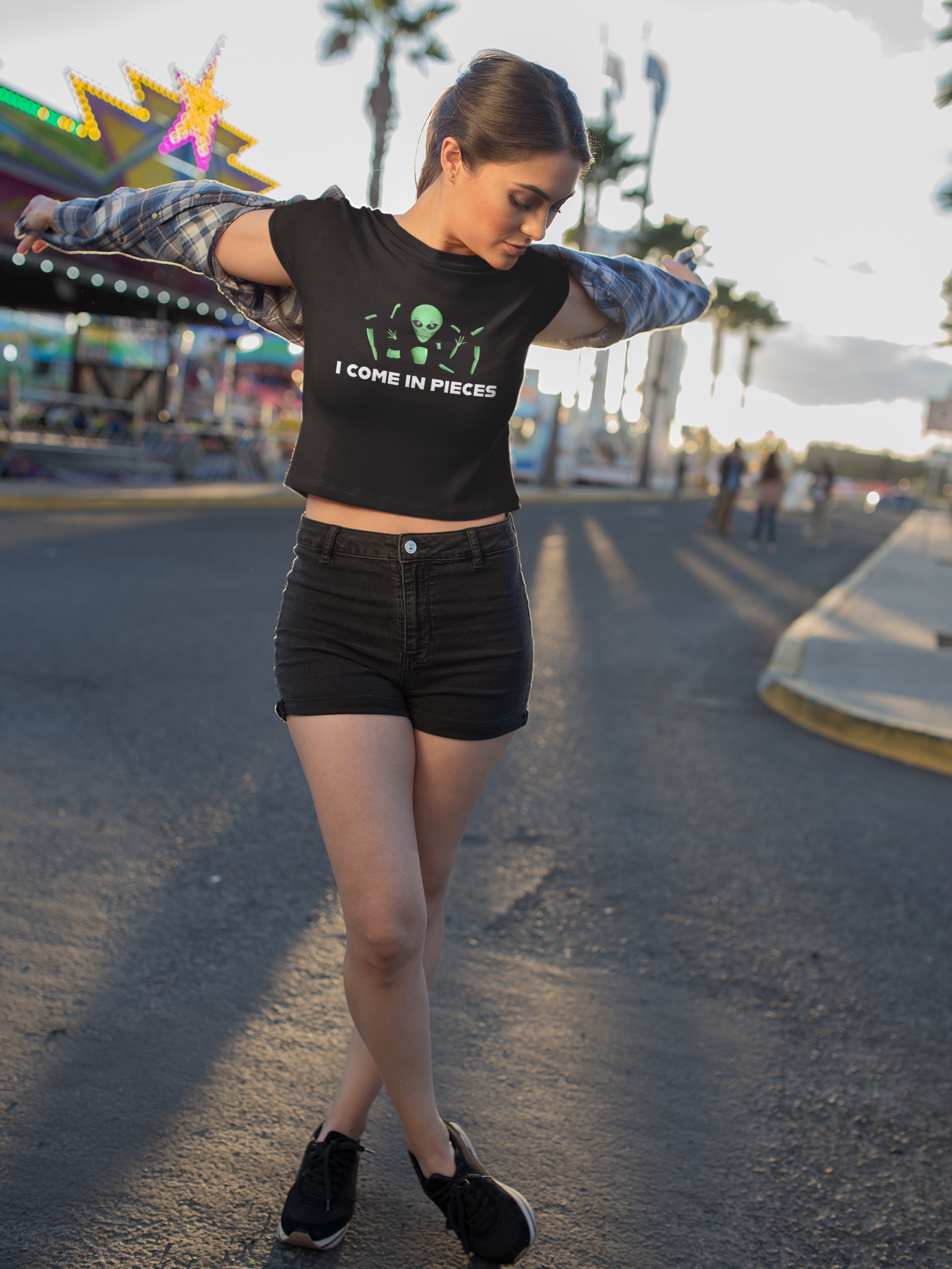 I Come in Peace (pieces) Alien Crop Top